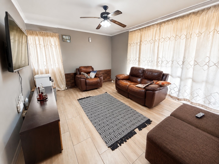 3 Bedroom Property for Sale in Sasolburg Ext 1 Free State